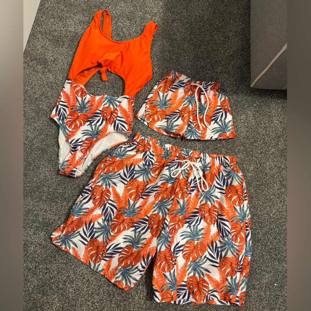 Family Matching Tropical Leaf Print Swim Set